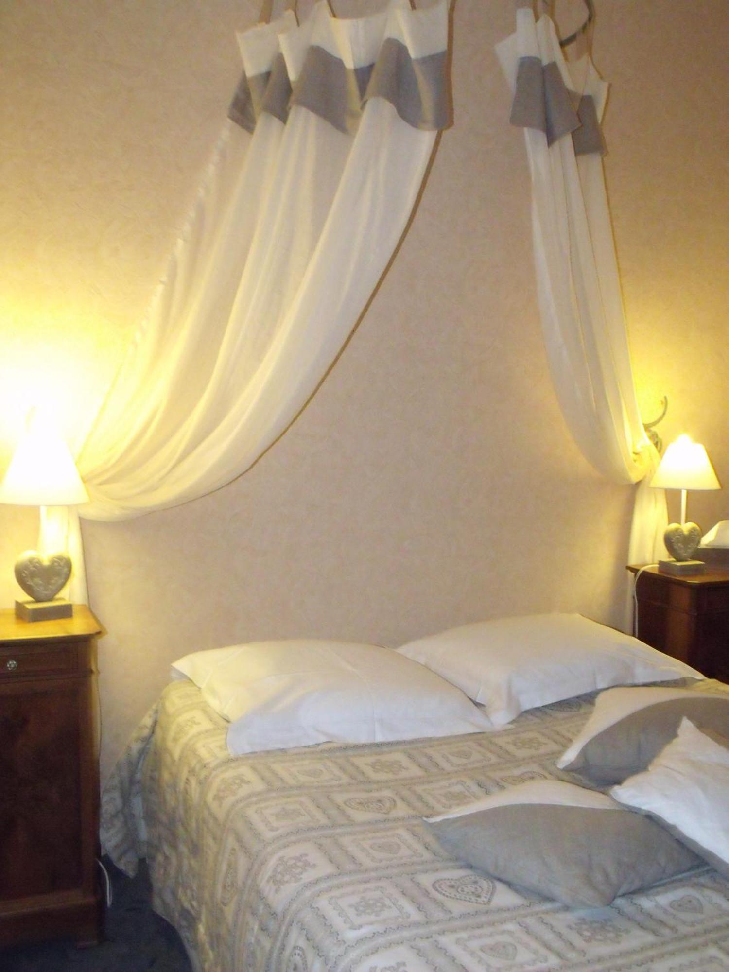Hotel Relais Saint Louis, Logis Belleme Zewnętrze zdjęcie